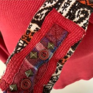 Free People Hyperactive Hippie Cuff Thermal ~$4.99 IS Shipping applied!! Size M